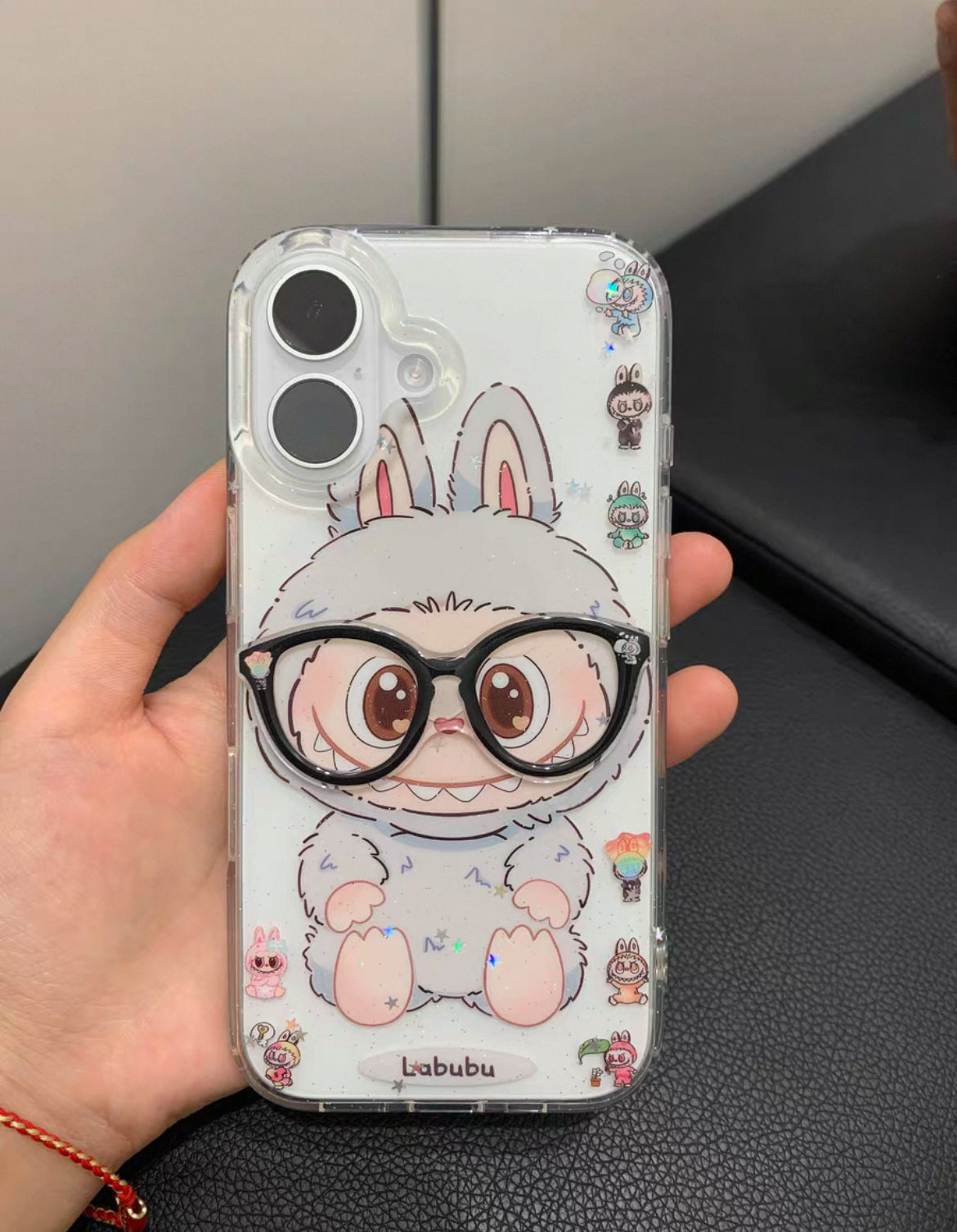 Gözlüklü Labubu Şeffaf Simli Telefon Kılıfı