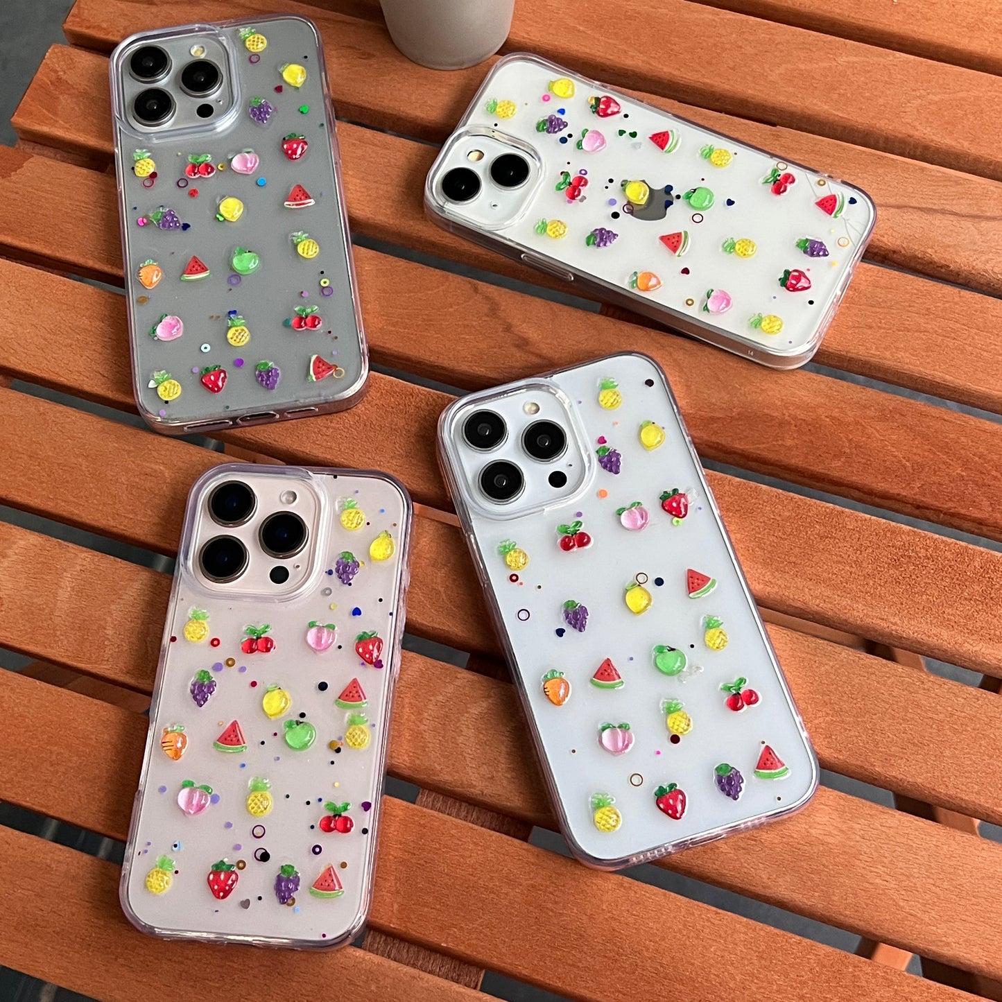 Renkli Meyve Desenli Şeffaf Telefon Kılıfı - Eğlenceli ve Koruyucu Kapak