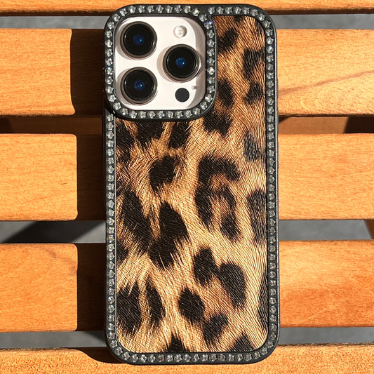 Yanları Taşlı, Leopar Desenli Silikon Koruyucu Kılıf
