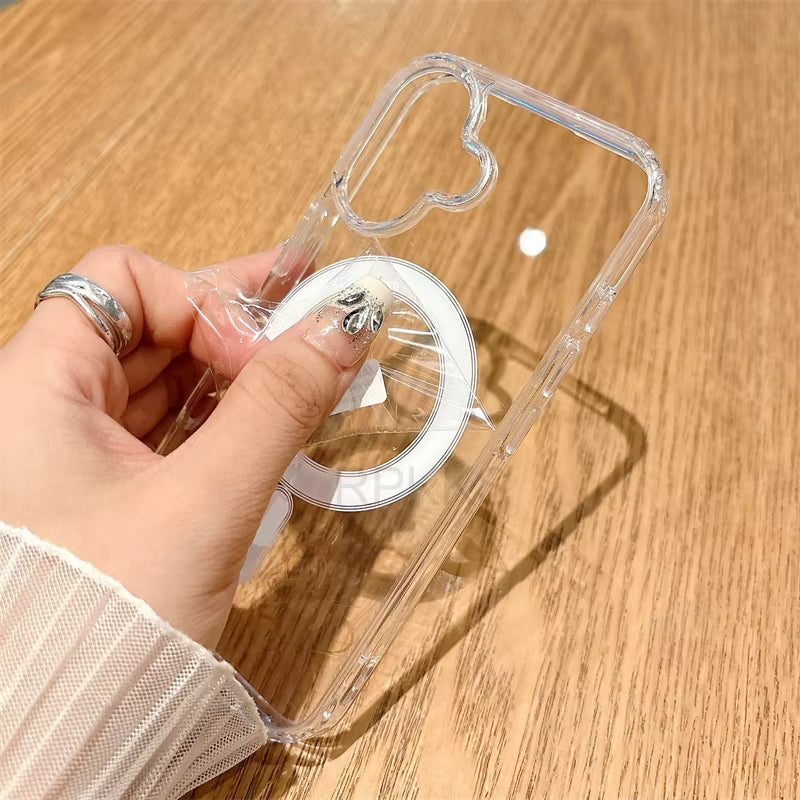 iPhone MagSafe Uyumlu Şeffaf Silikon Yumuşak Kenarlı, Manyetik Telefon Kılıfı